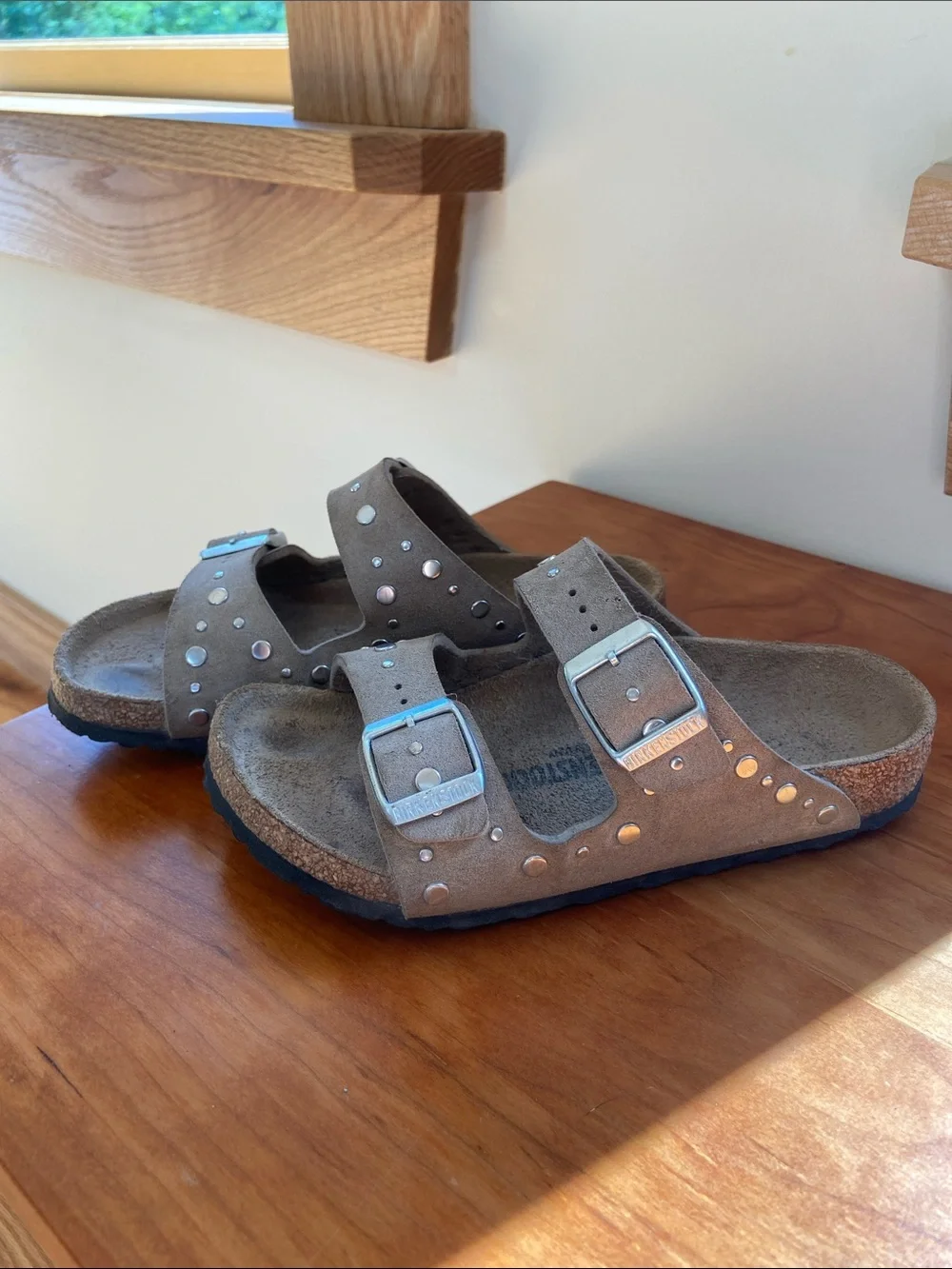Birkenstock Kids Taupe Suede Double Buckle Stud Sandals size 31